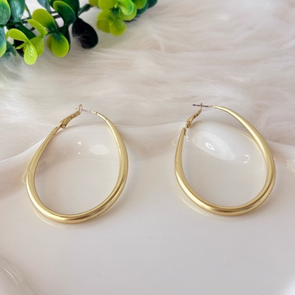 Elegant Matte Gold Teardrop Hoop Earrings - Women Jewelry - Picture 6 of 9